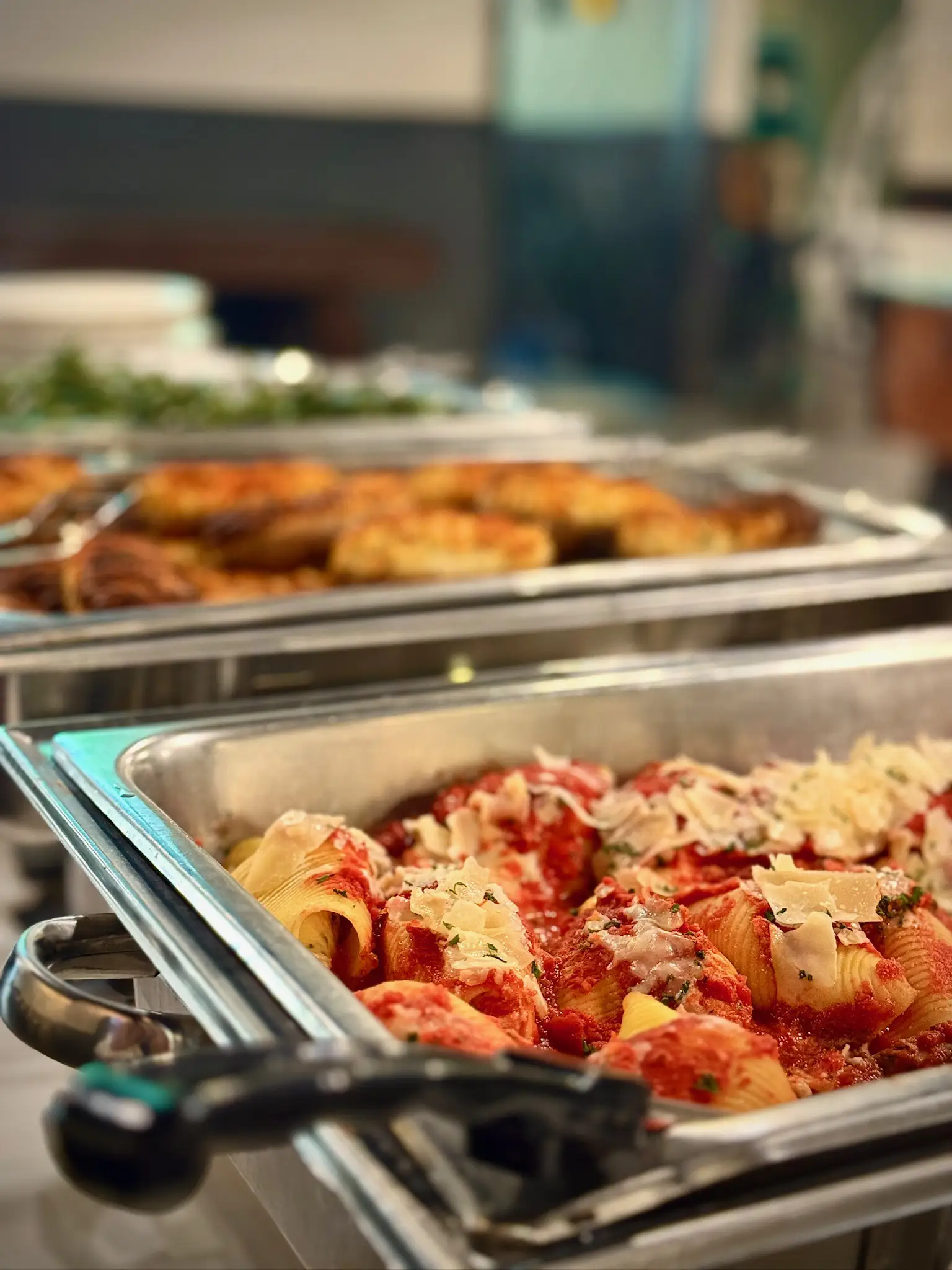 Stuffed shells in a buffet
